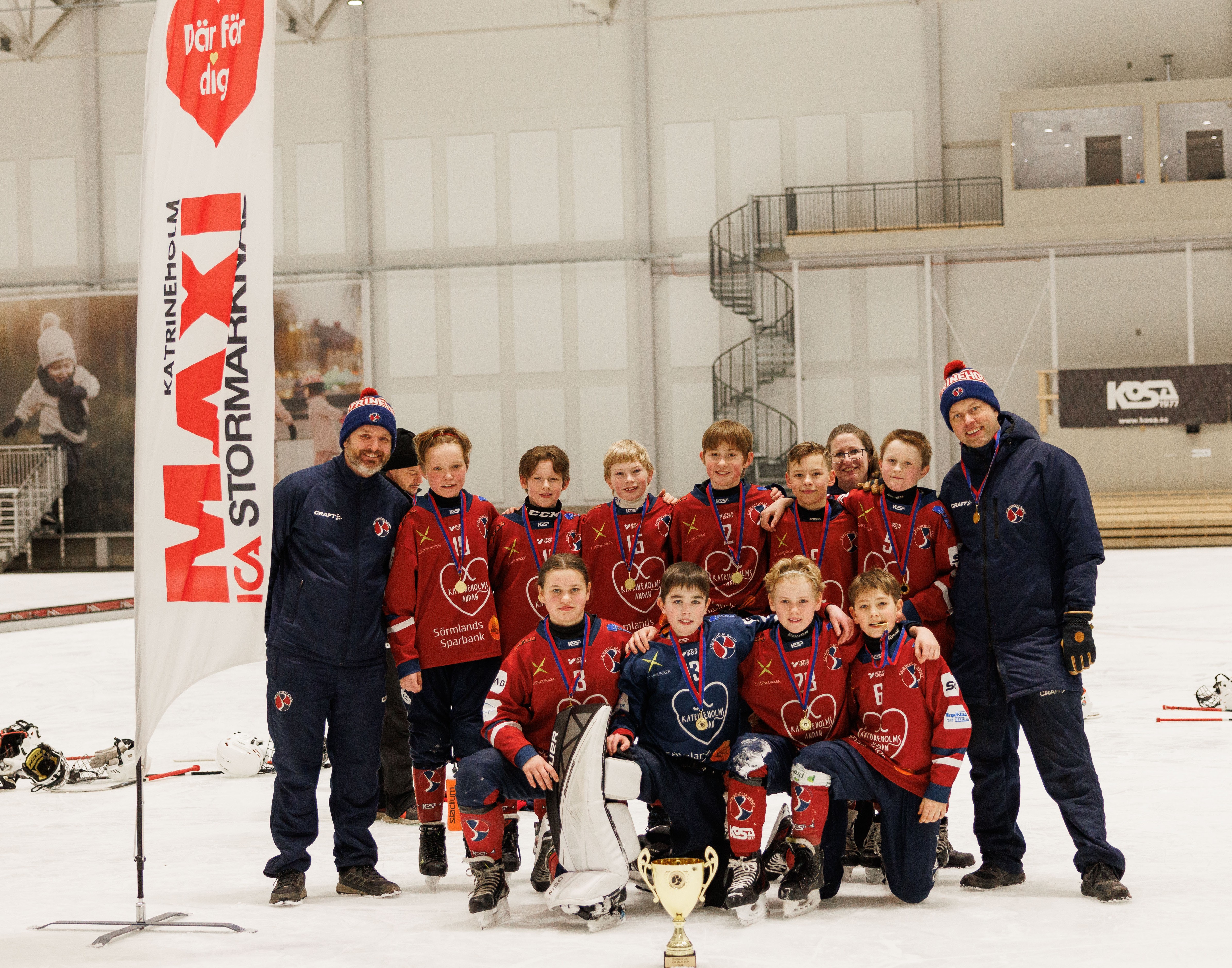 Segrare i U12-klassen Katrineholm, efter finalseger mot Örebro med 5-4.